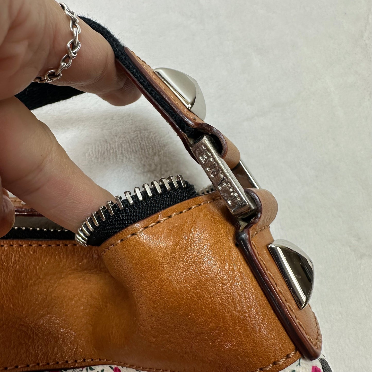 Handbag By Lamb, Size: Medium
