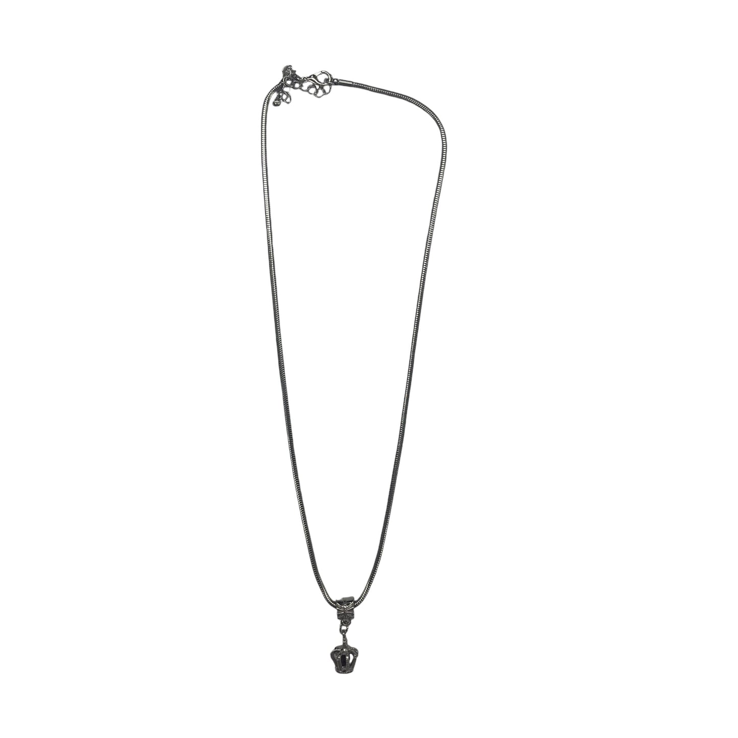 Necklace Charm By Clothes Mentor In Silver