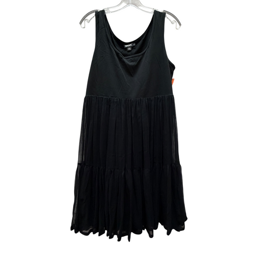 Dress Casual Short By Dkny In Black, Size:L