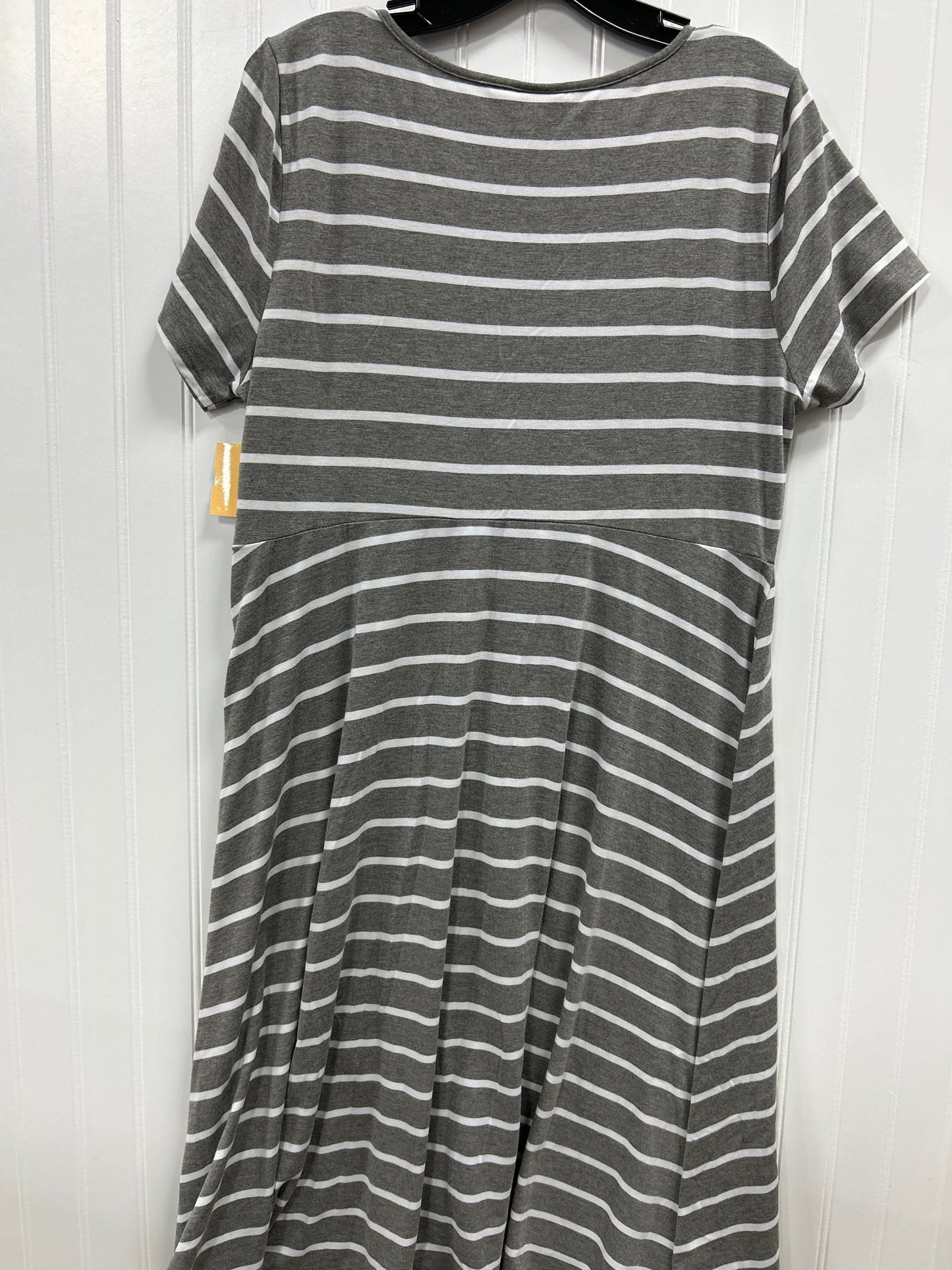 Dress Casual Midi By Torrid In Grey, Size:1X