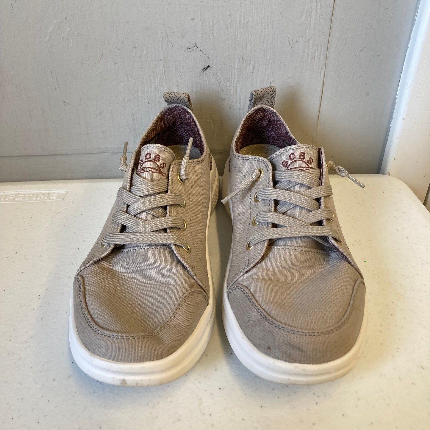 Shoes Sneakers By Bobs In Tan & White, Size:6