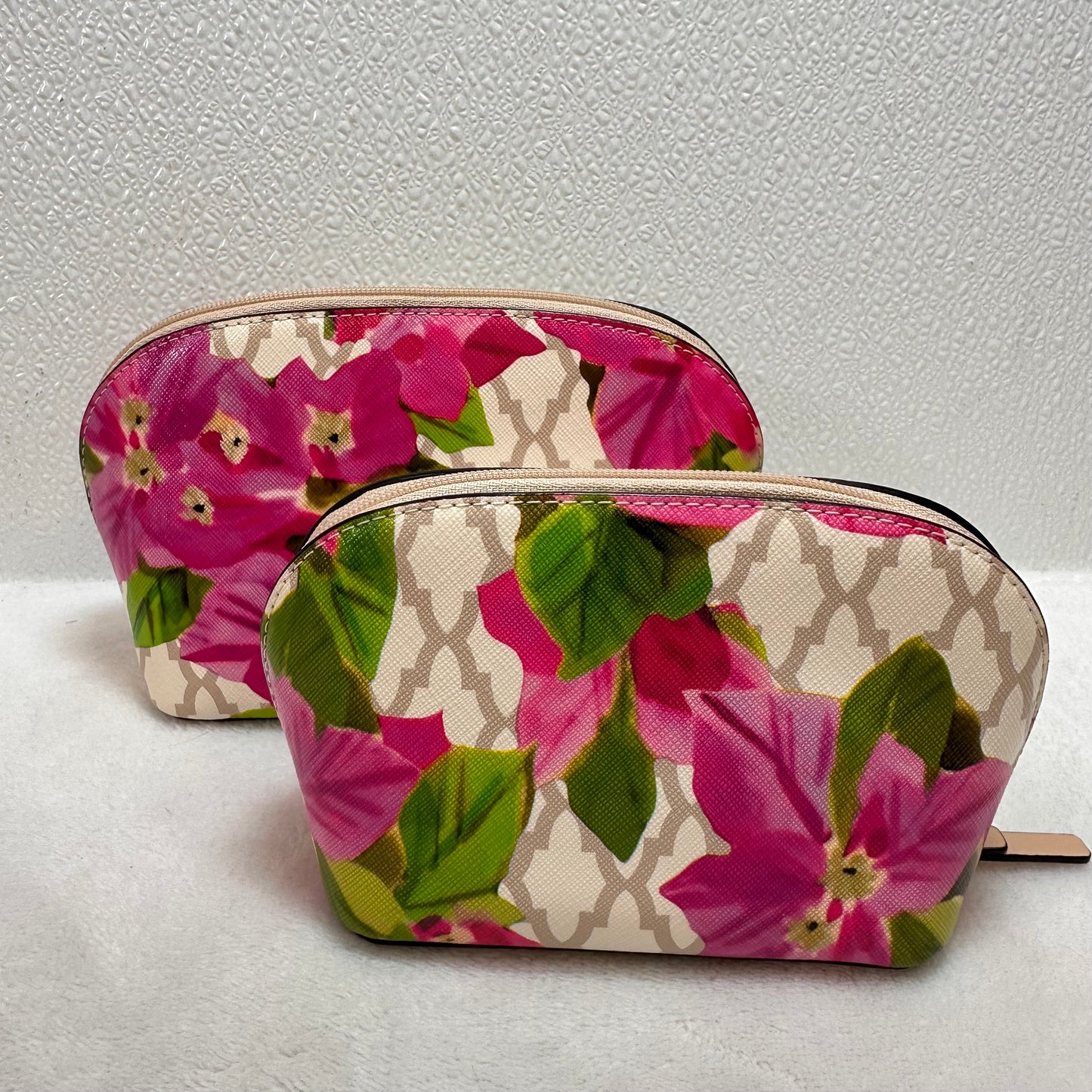 Set of 2 Make up bags Designer Tag By Kate Spade, Size: