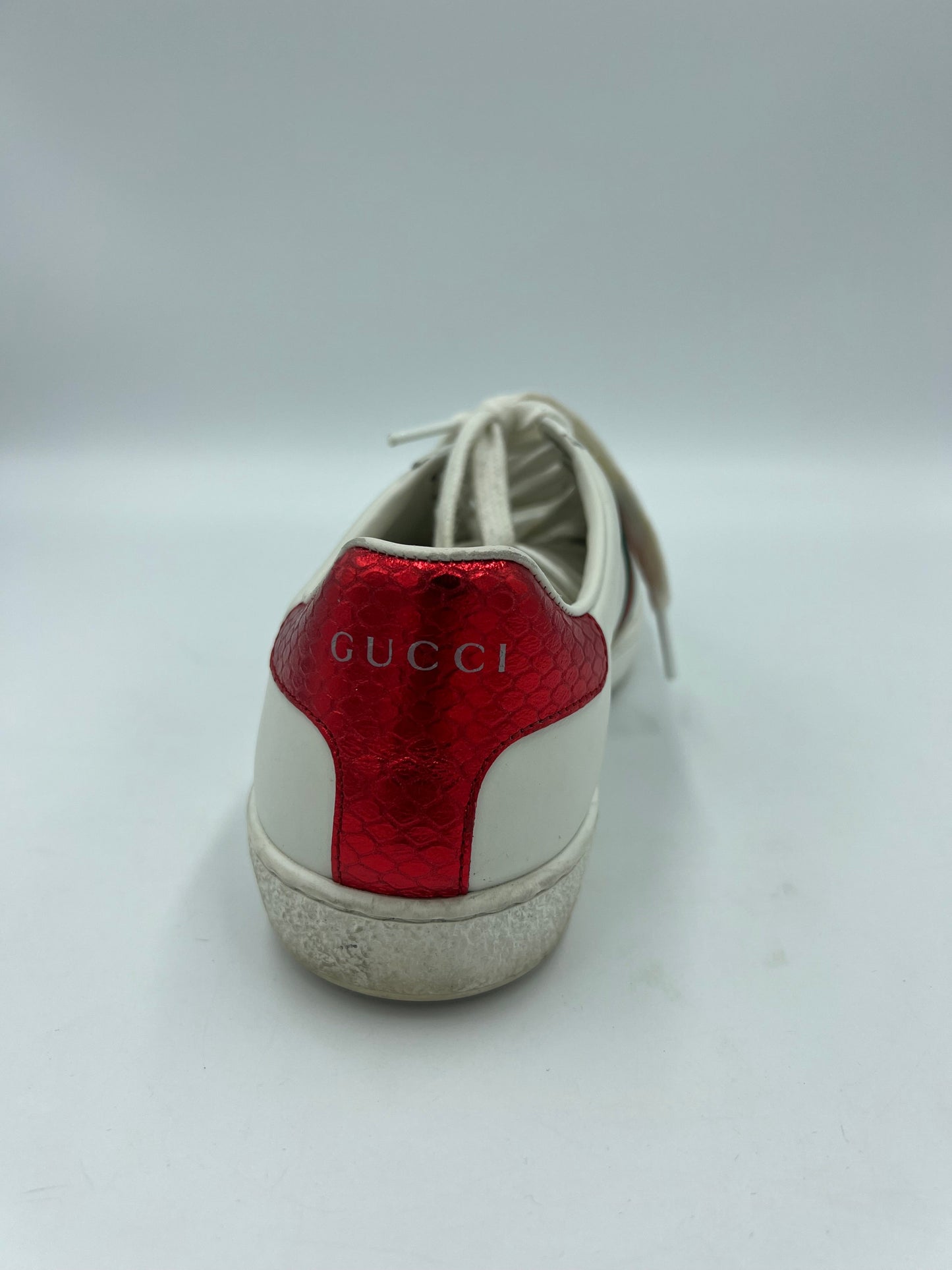 Gucci Ace Bee Sneakers  Size: 6