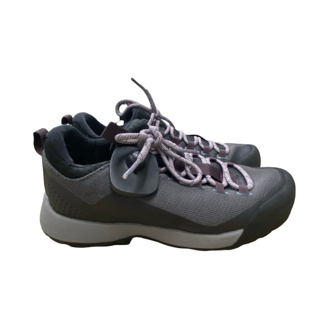 Shoes Hiking By Cmc In Multi, Size:7.5