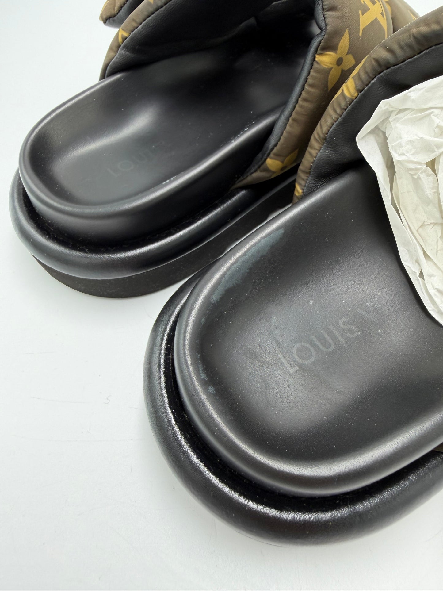 Louis Vuitton Pool Pillow Luxury Sandals In Size: 7 (37)