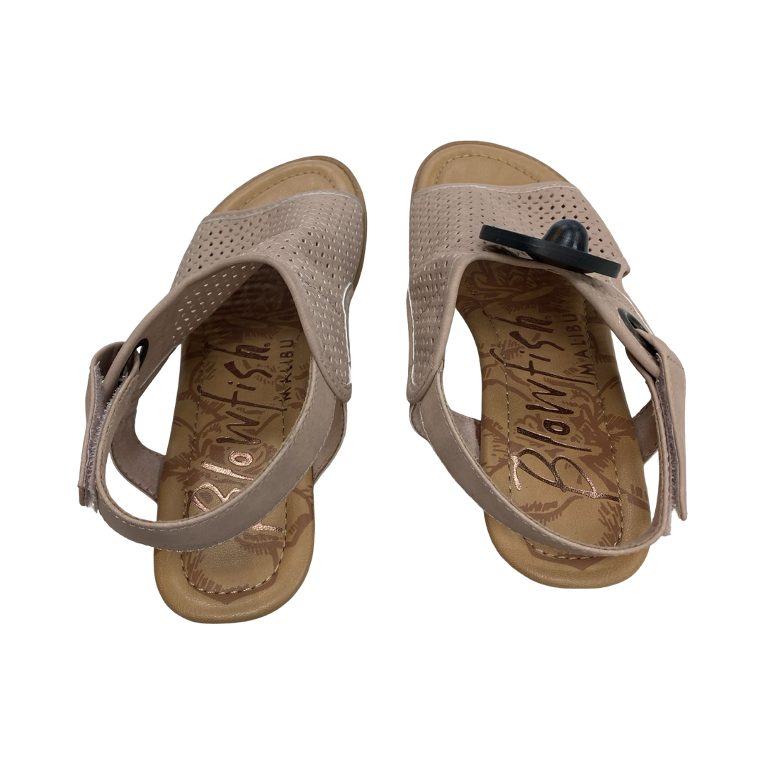 Sandals Flats By Blowfish In Tan, Size:8