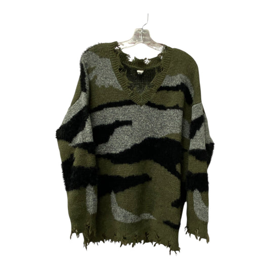 Sweater By Cme In Black & Green, Size:M