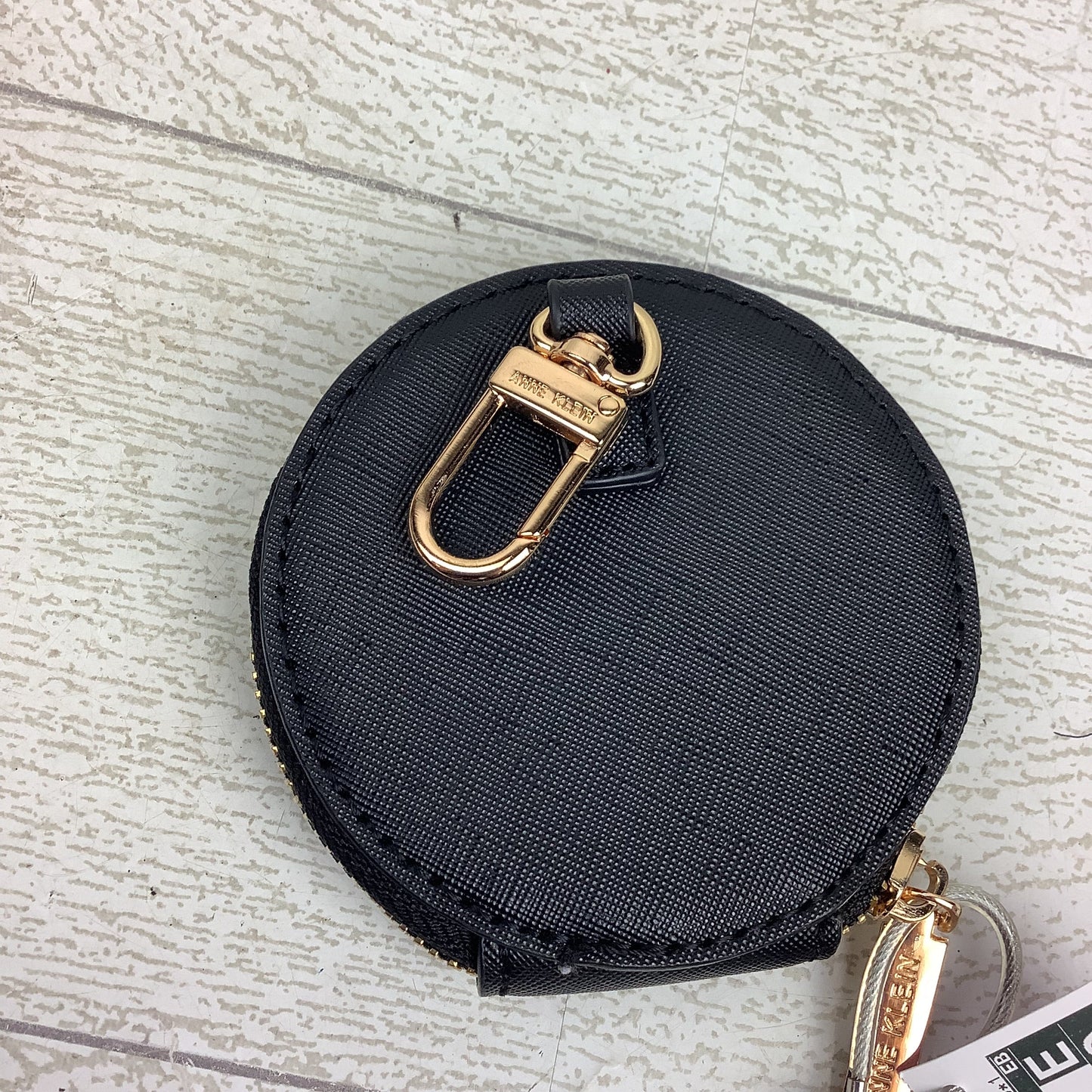 Coin Purse By Anne Klein, Size: Small