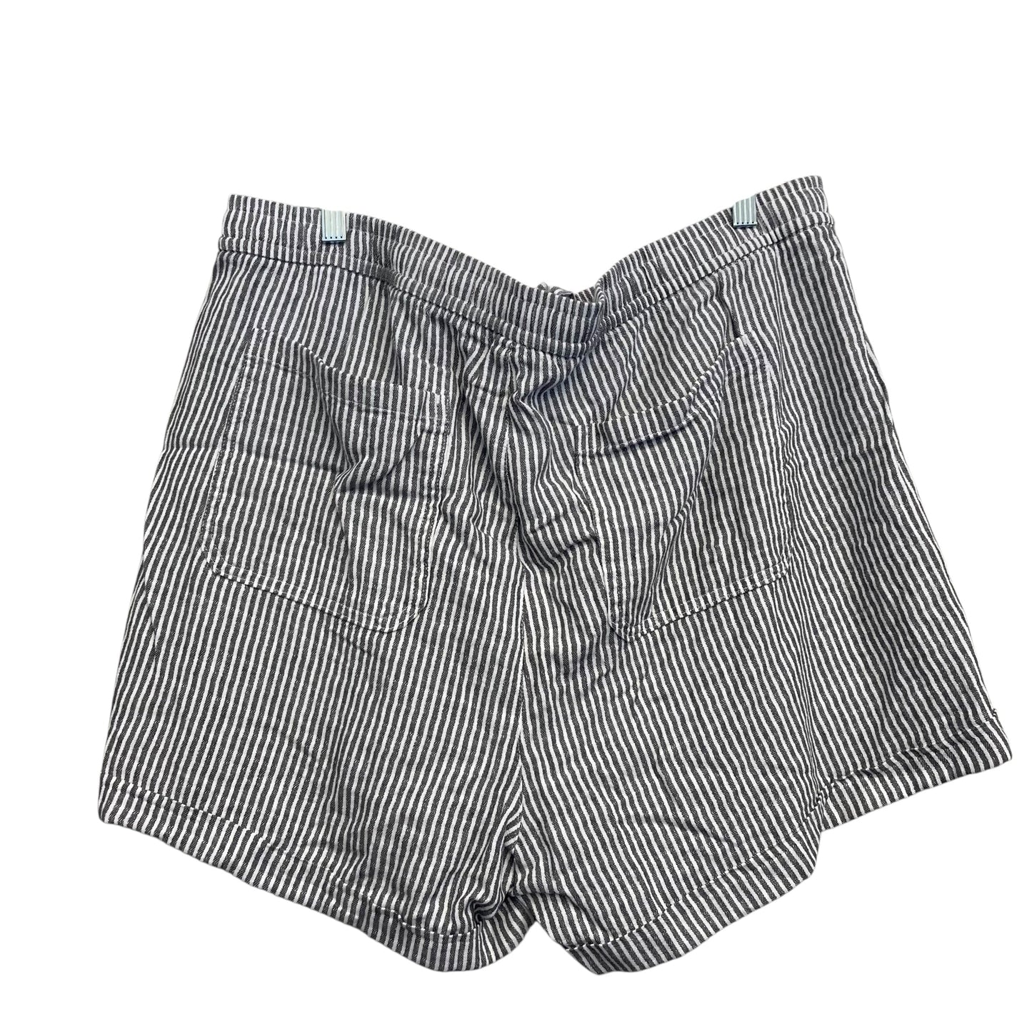 Shorts By Old Navy In Striped Pattern, Size:Xl