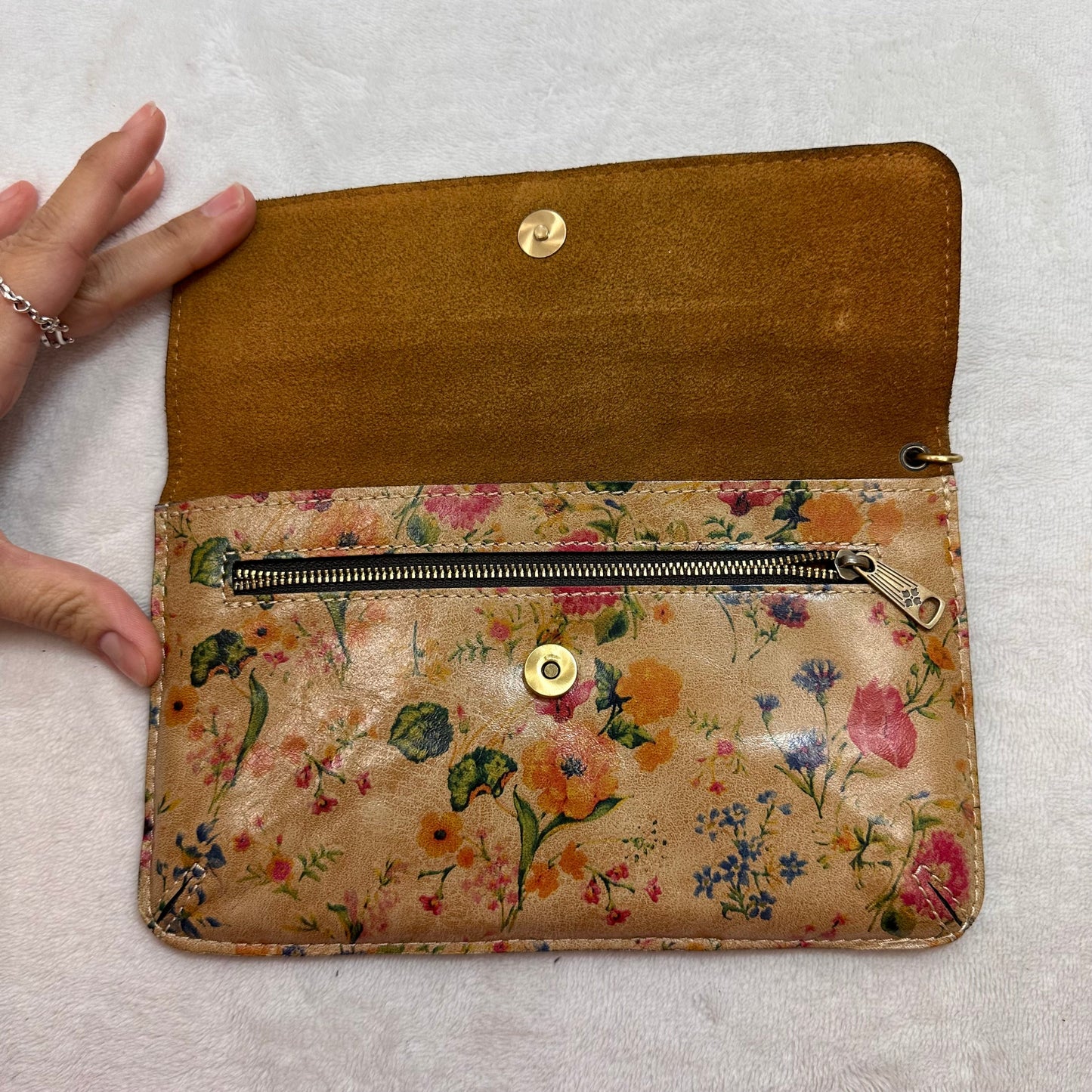 Wristlet Designer By Patricia Nash, Size: Medium