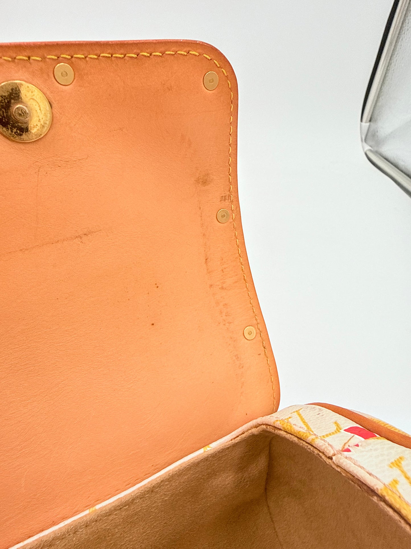 Handbag Luxury Designer By Louis Vuitton, Size: Small