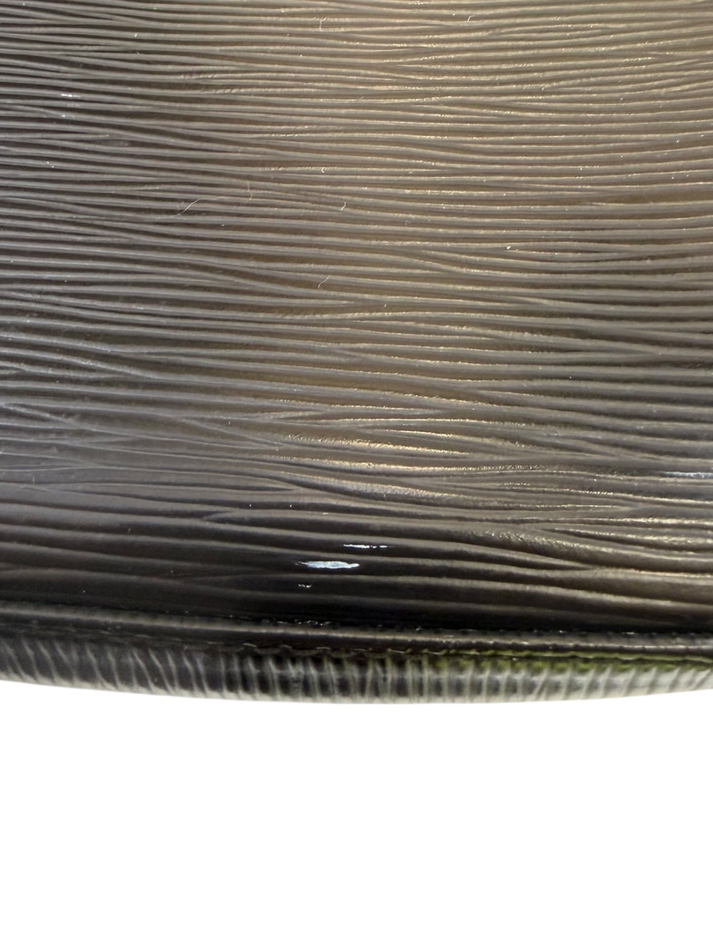 Handbag Luxury Designer By Louis Vuitton, Size: Small