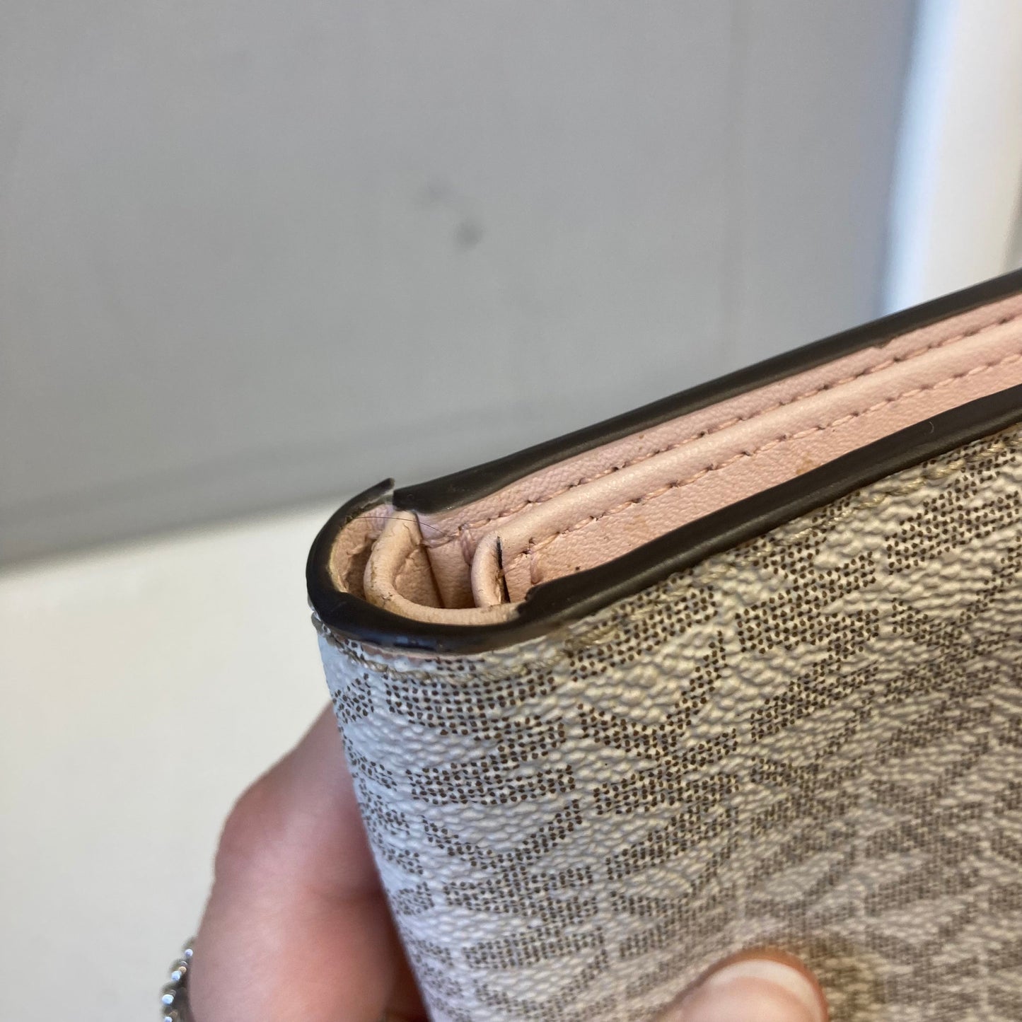 Wristlet Designer By Michael Kors In Tan, Size:Medium