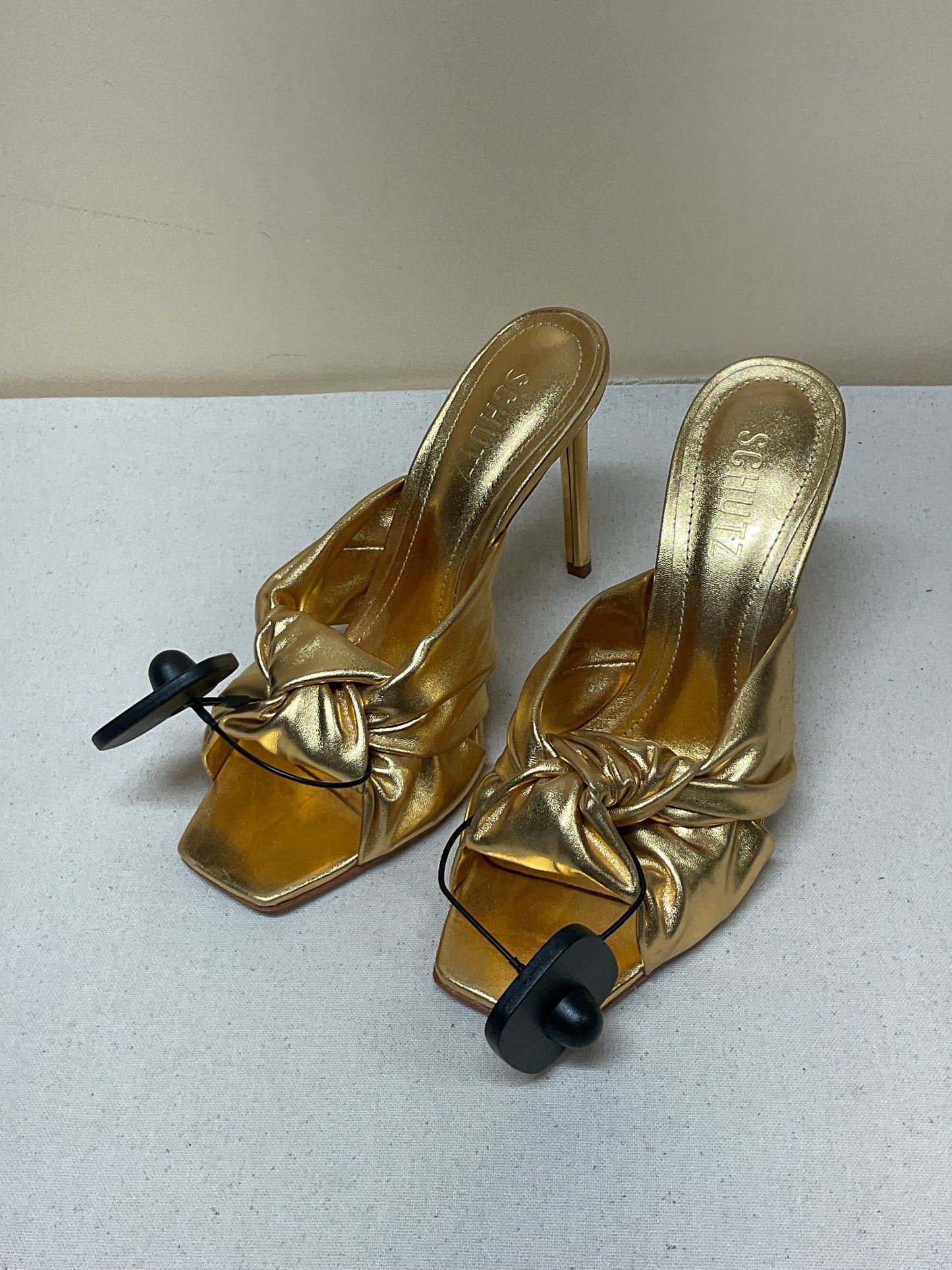 Shoes Heels Stiletto By Schutz In Gold, Size:7.5