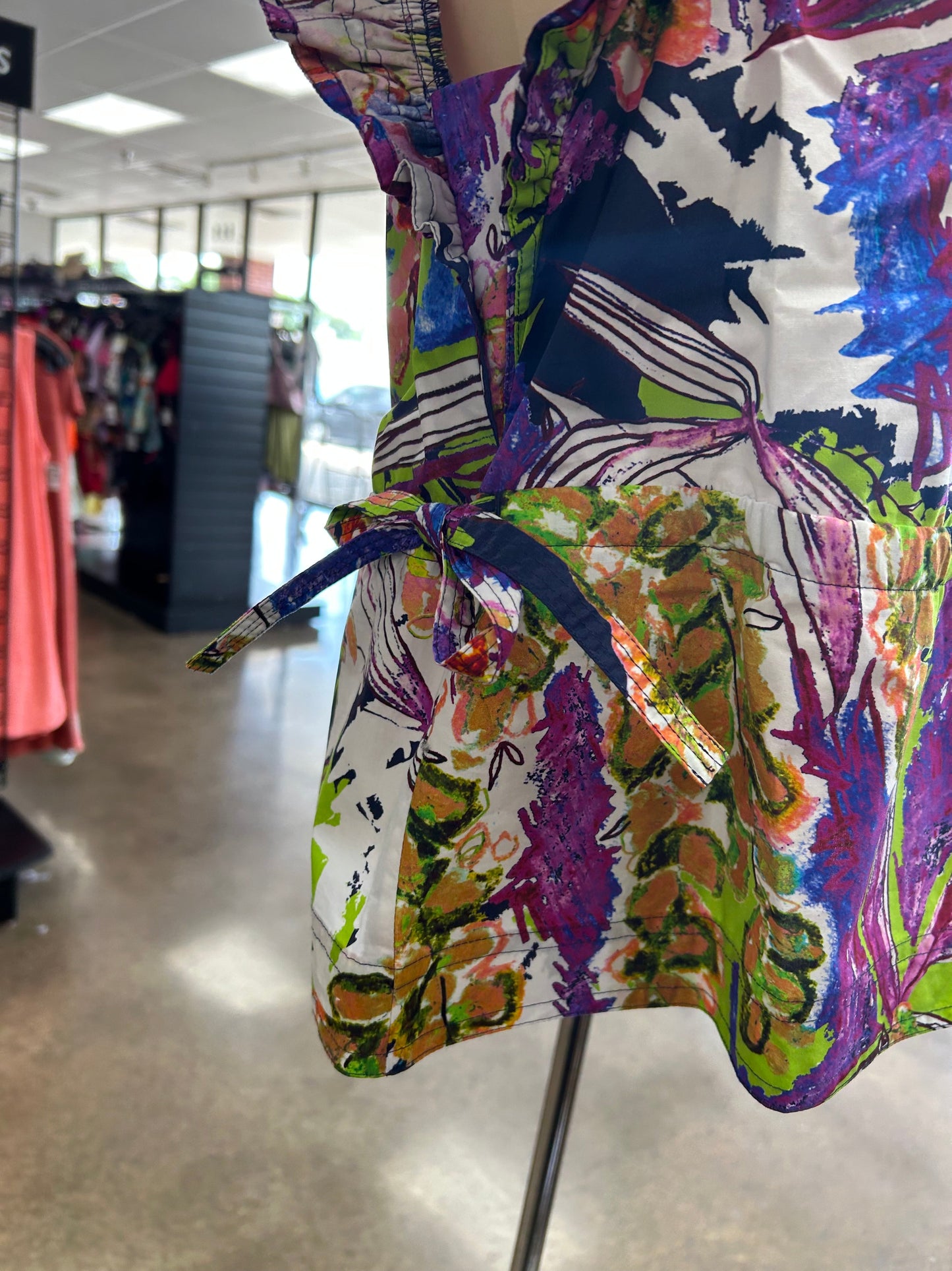 Top Ss By Clothes Mentor In Floral Print, Size:Xs