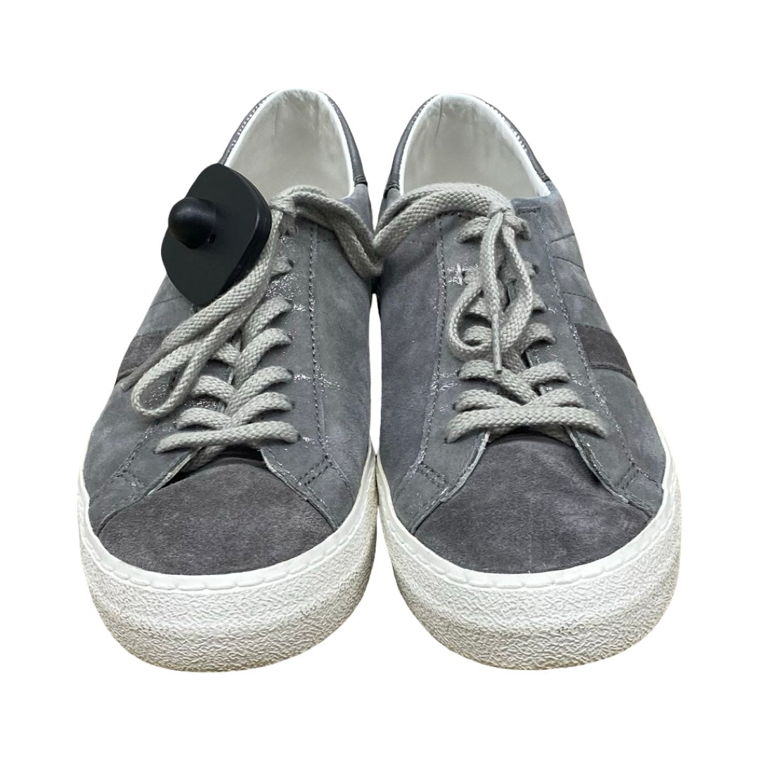 Shoes Sneakers By Cmc In Silver, Size:7