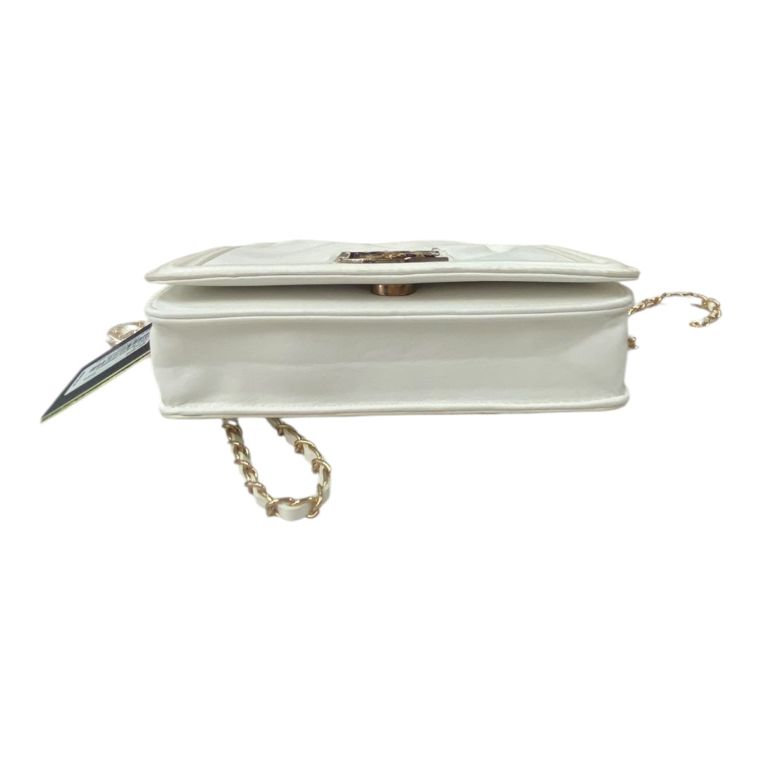 HANDBAG by BADGLEY MISCHKA In WHITE, Size: SMALL