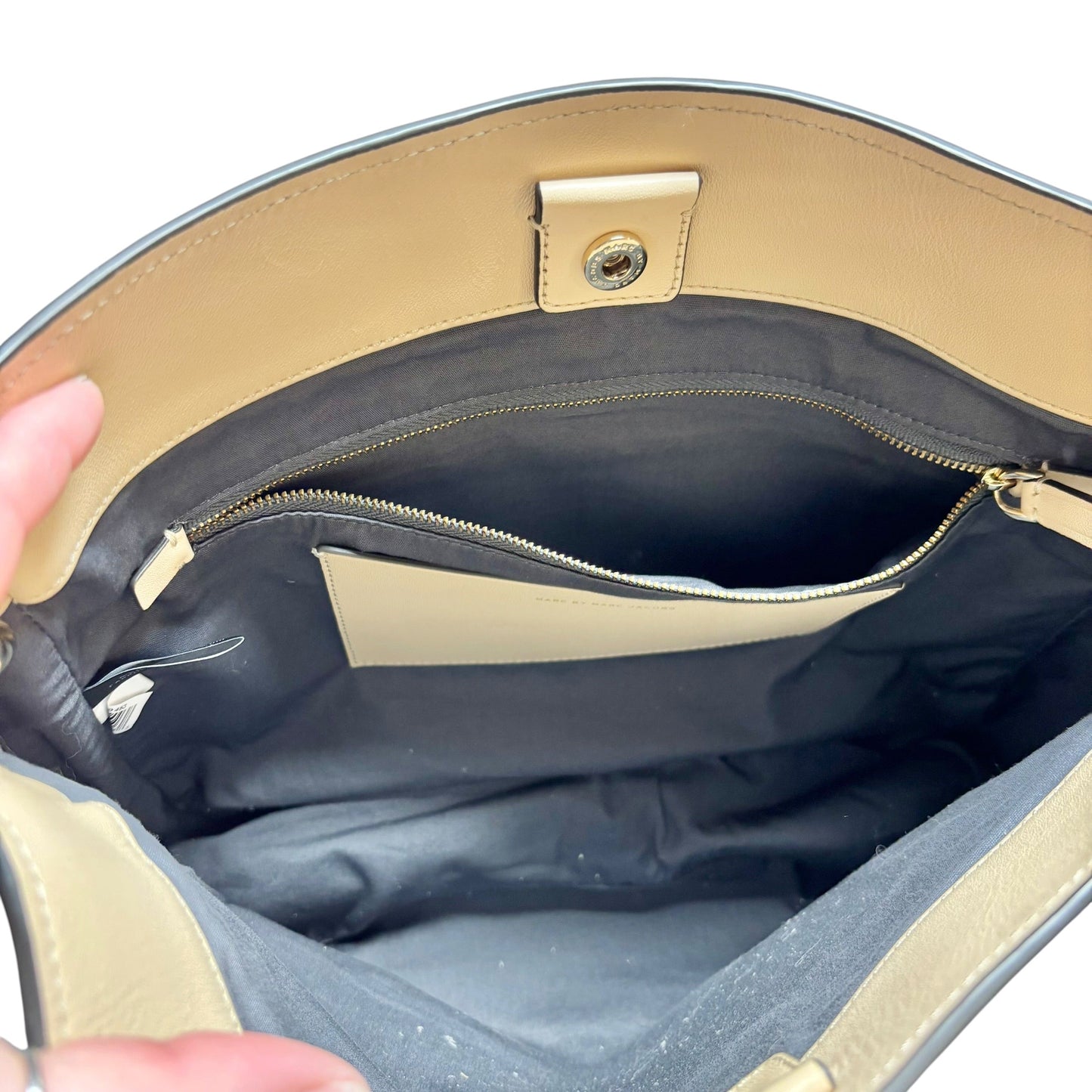Tote Designer By Marc By Marc Jacobs, Size: Large