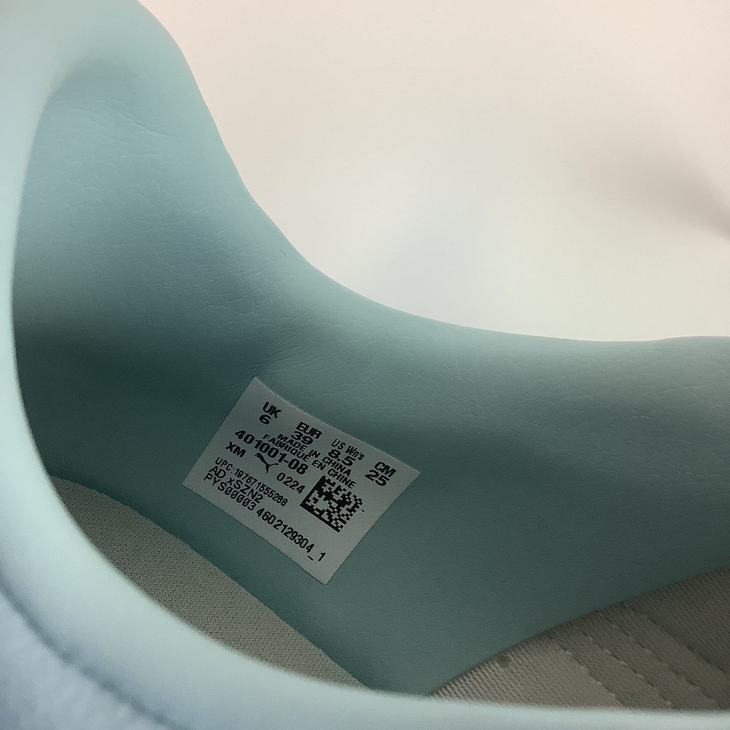 Shoes Sneakers By Puma In Blue & White, Size: 8.5