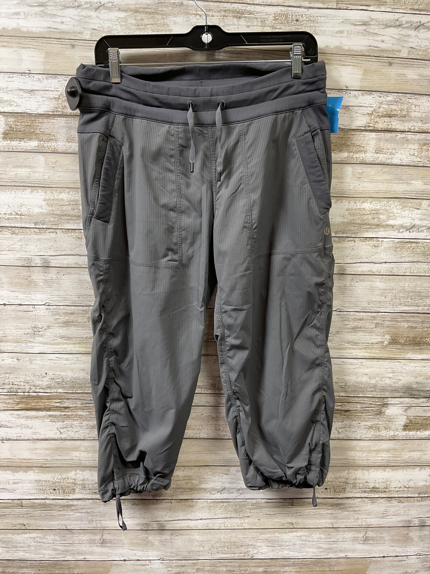 Athletic Capris By Lululemon In Grey, Size:8