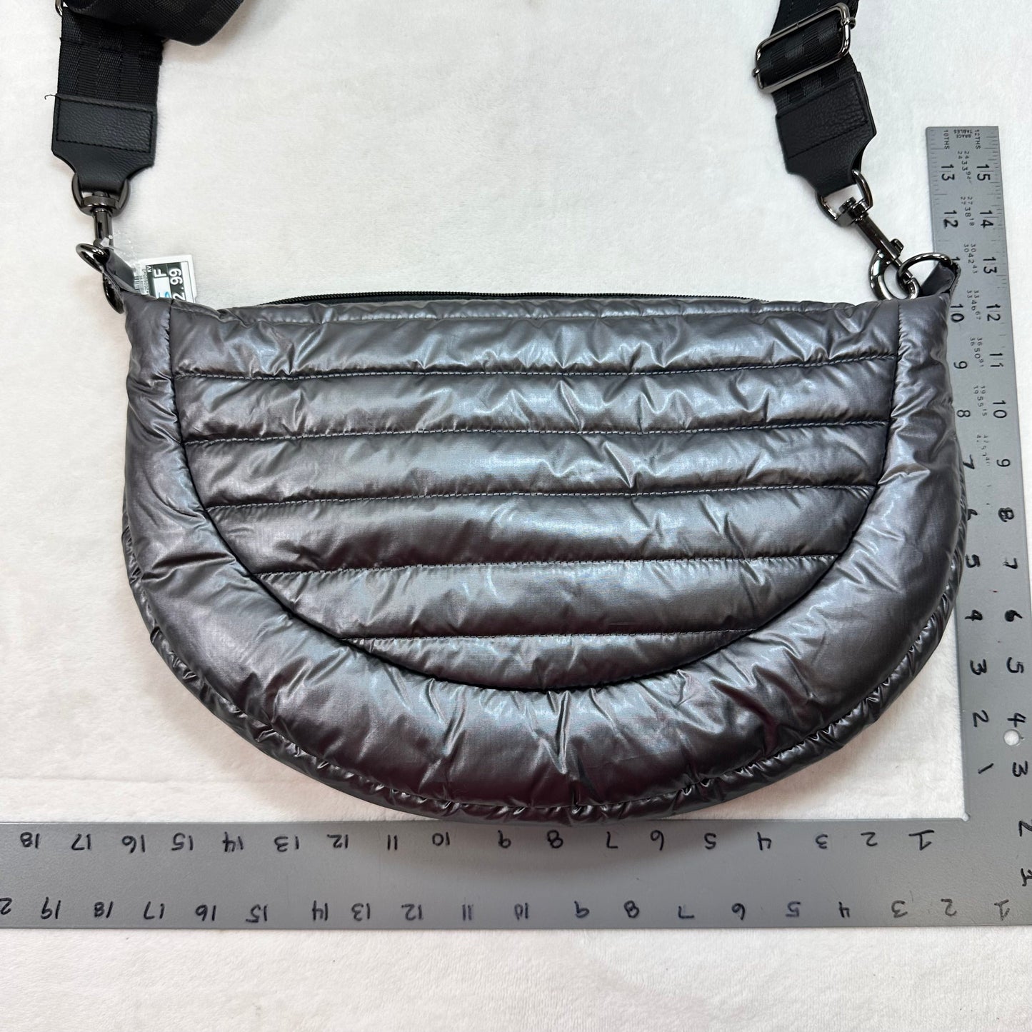 Crossbody By Think Royln, Size: Small