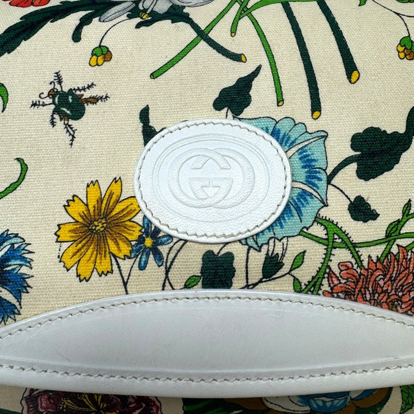 Vintage Joliecoeur Floral Canvas Crossbody Handbag Luxury Designer By Gucci, Size: Medium