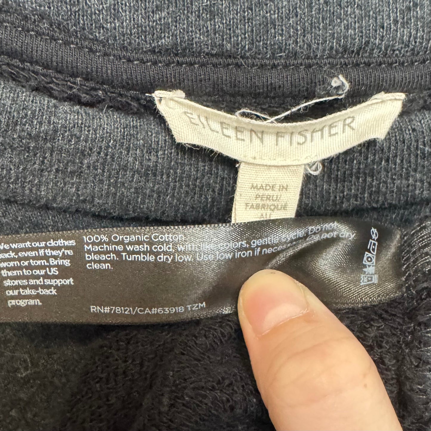 Top Long Sleeve By Eileen Fisher In Grey, Size: L