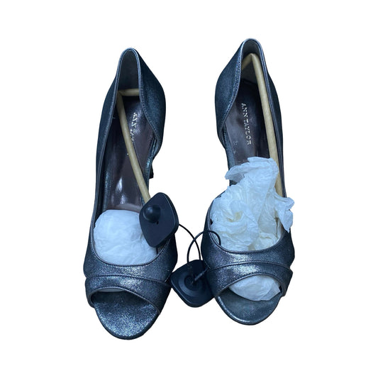 Shoes Heels Kitten By Ann Taylor In Black & Silver, Size:9