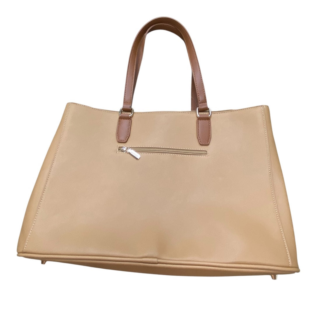 Handbag By Cmc In Tan, Size:Large