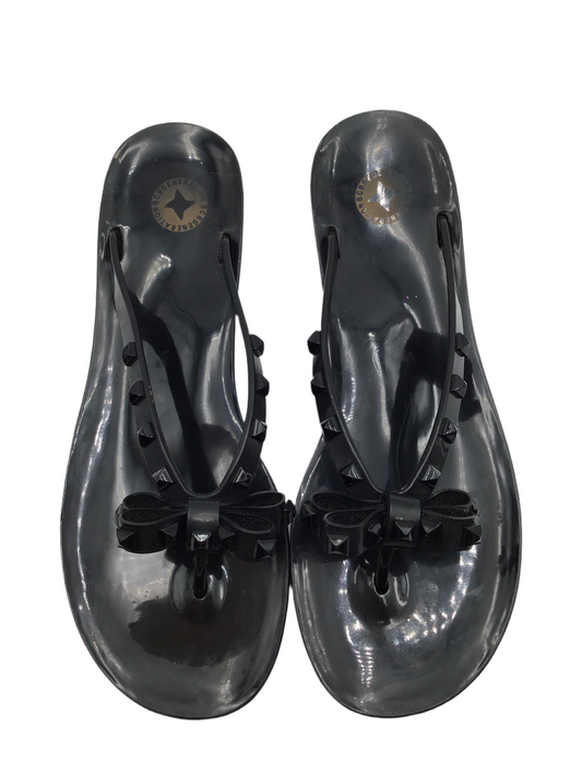 Black Sandals Flip Flops Bcbgeneration, Size 11
