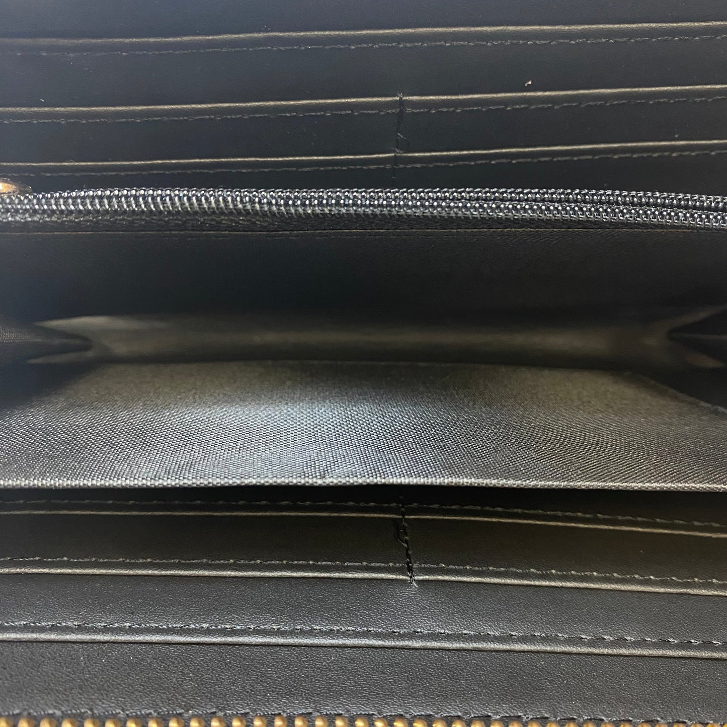 Wallet By Cmf, Size: Medium