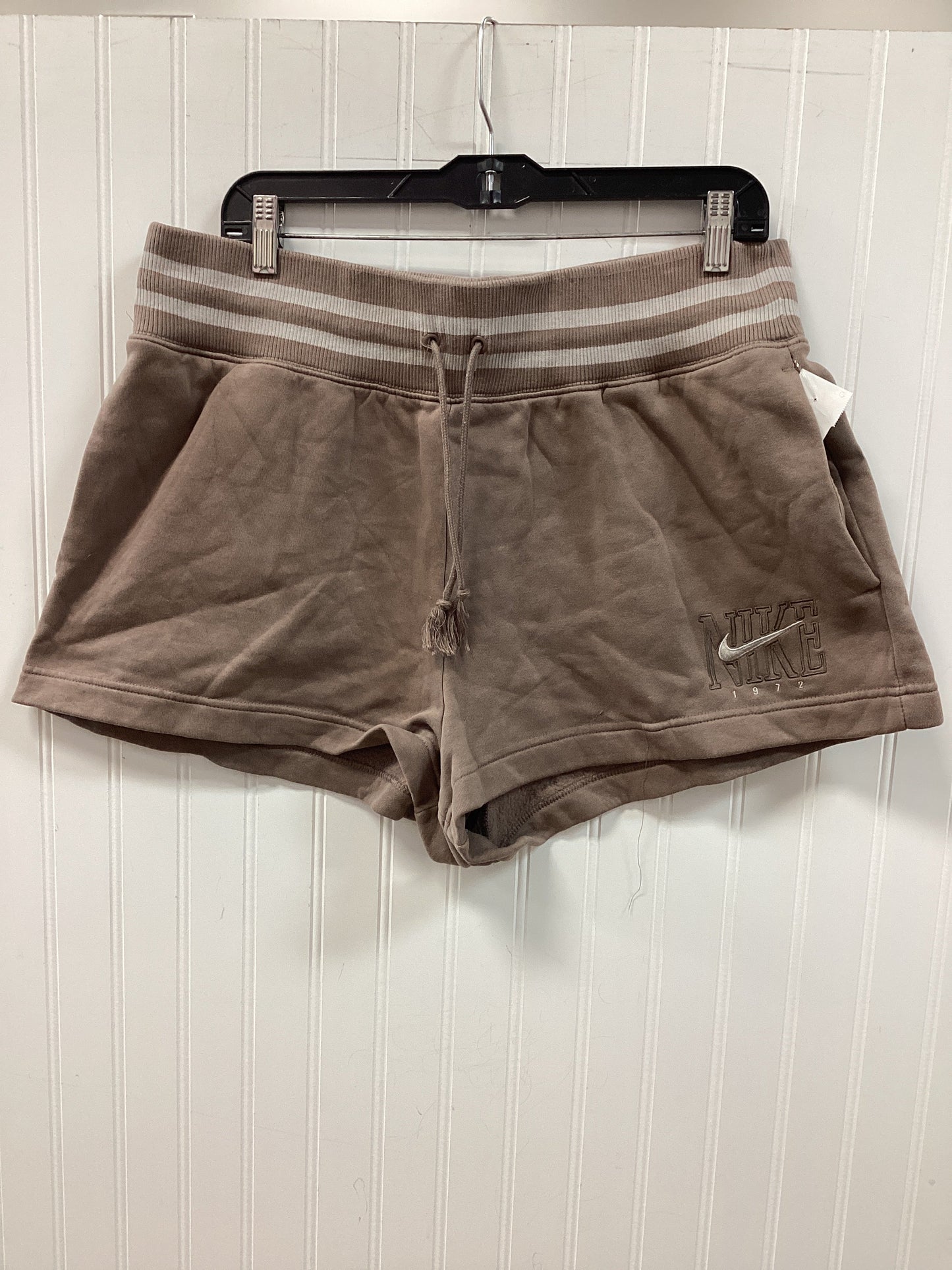 Athletic Shorts By Nike Apparel In Brown, Size:L