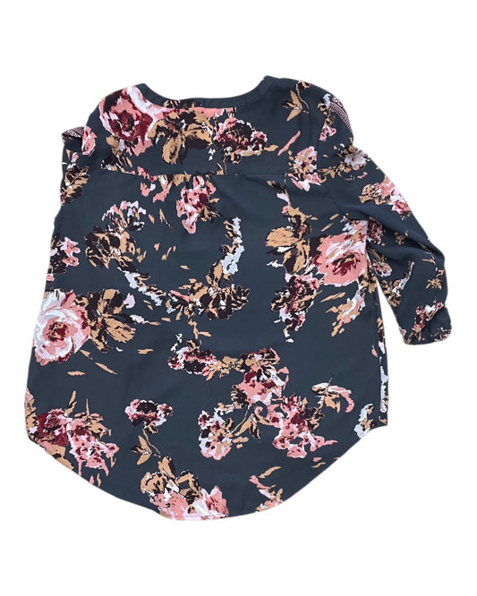 Top 3/4 Sleeve By Maurices In Grey & Red, Size:L
