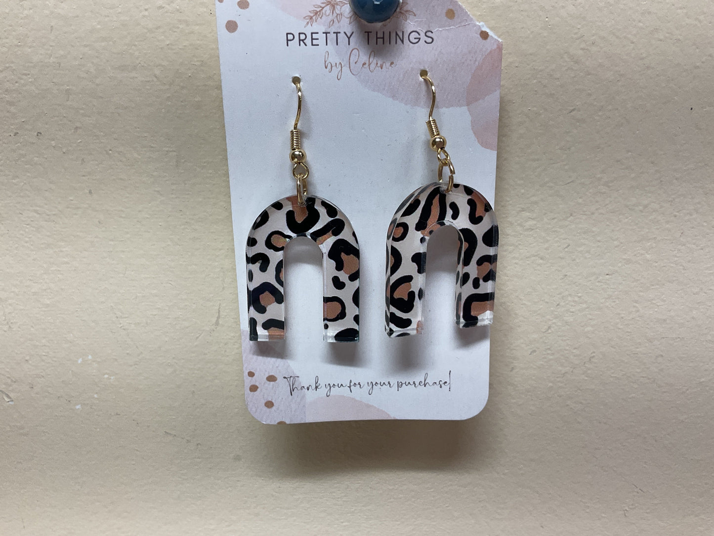Earrings Dangle/Drop By Clothes Mentor In Animal Print