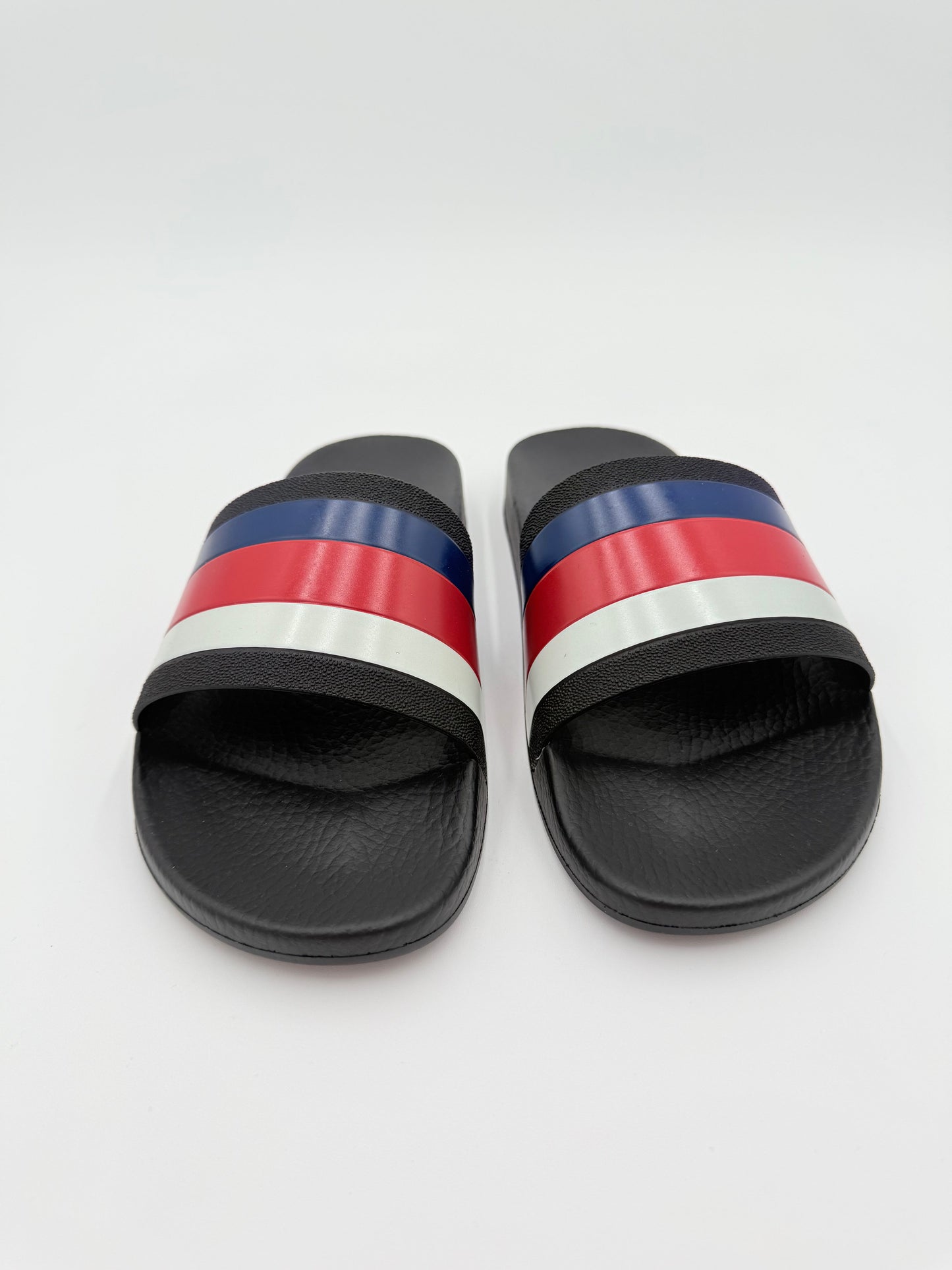 Sandals Luxury Designer By Gucci In Black, Size:10