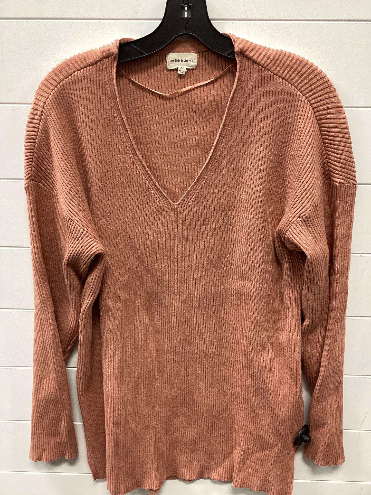 Top Ls By Thread And Supply In Coral, Size:M