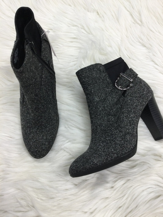 Boots Ankle Heels By Kelly And Katie In Grey, Size:6
