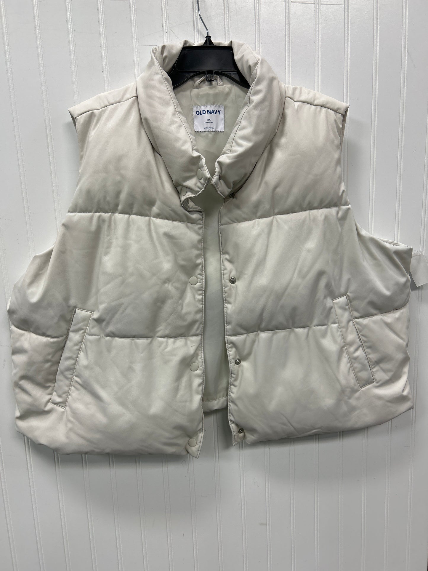 Vest Puffer & Quilted By Old Navy In Cream, Size:2X