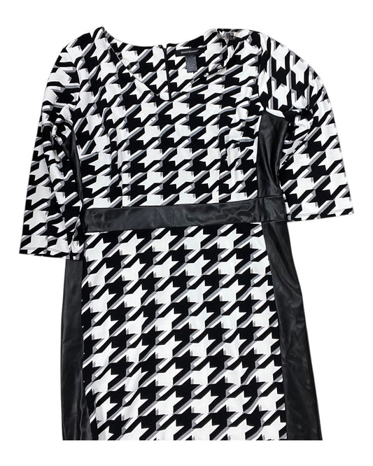 Dress Casual Midi By Ashley Stewart In Black & White, Size:1X
