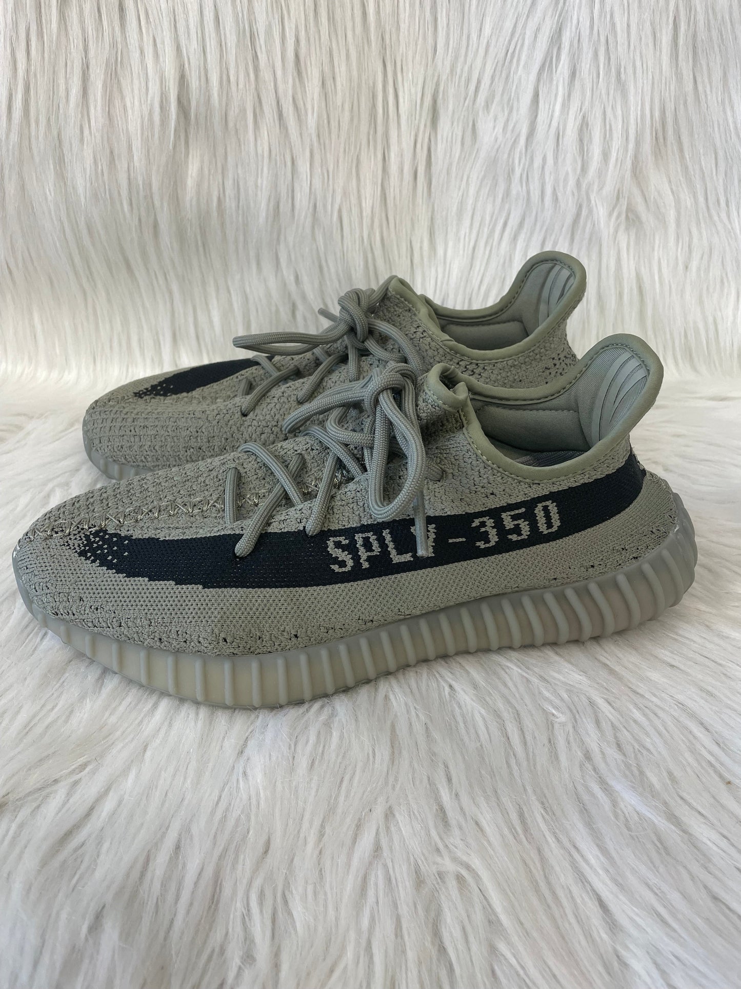 SHOES LUXURY DESIGNER by YEEZY In GREY, Size: 9.5