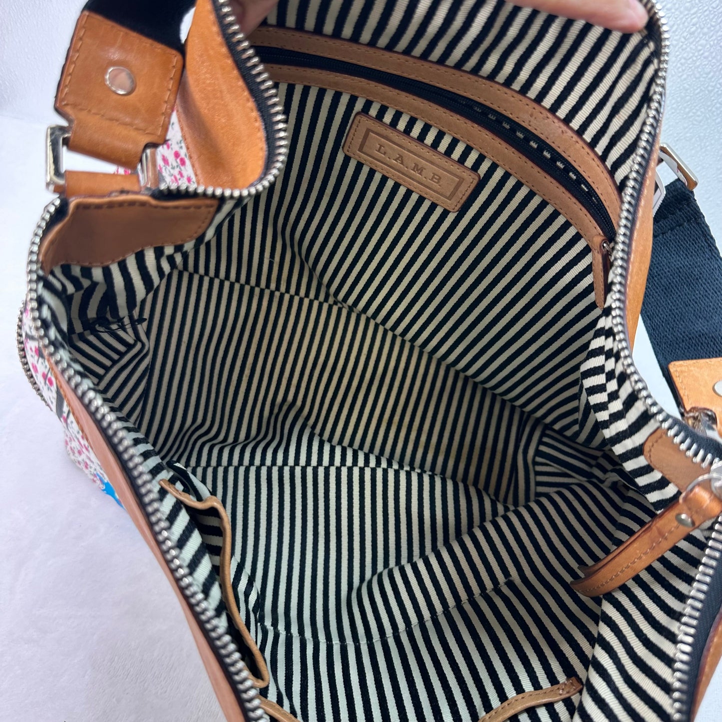 Handbag By Lamb, Size: Medium