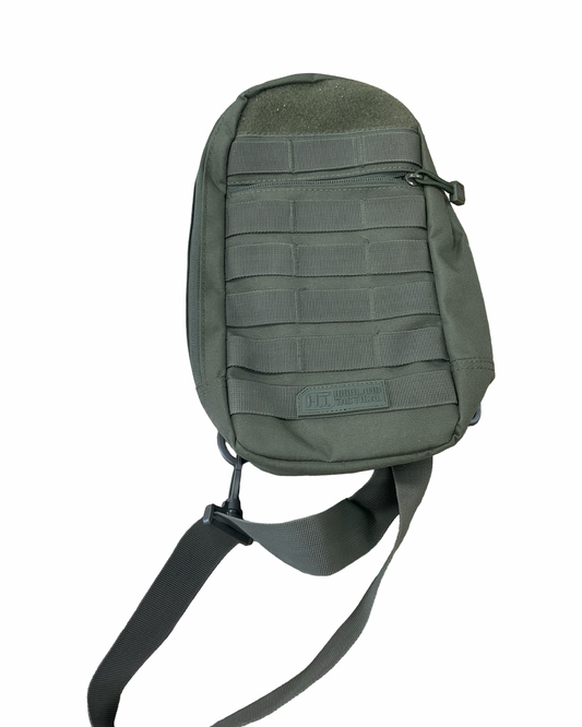 Backpack By Clothes Mentor In Green, Size:Medium
