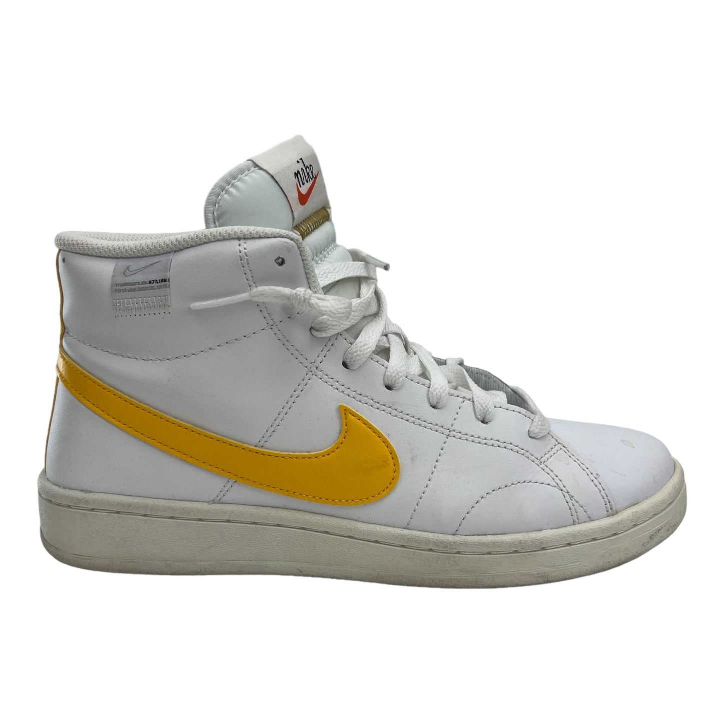 WHITE SHOES SNEAKERS by NIKE Size:8.5