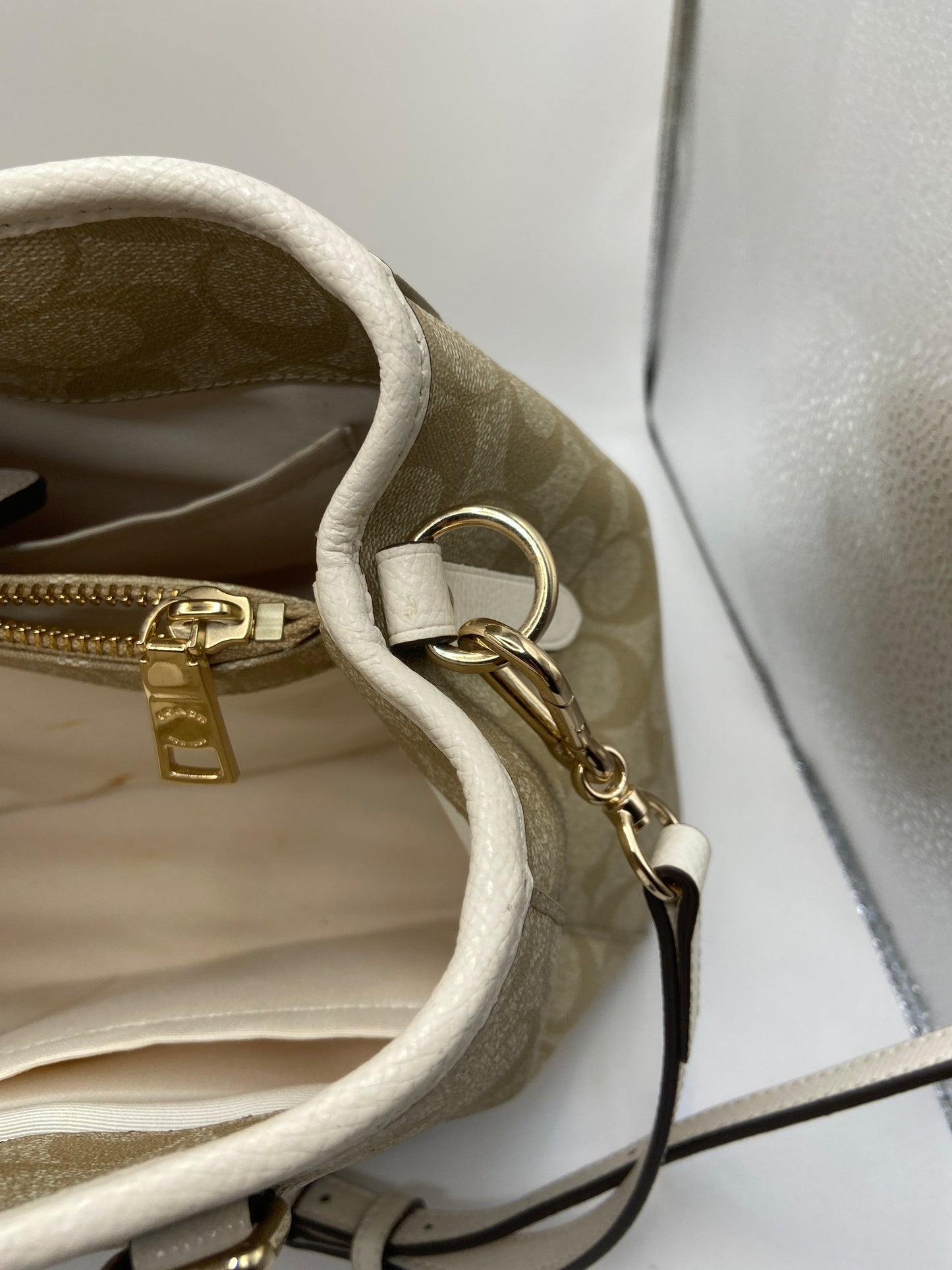 Handbag Designer By Coach, Size: Medium
