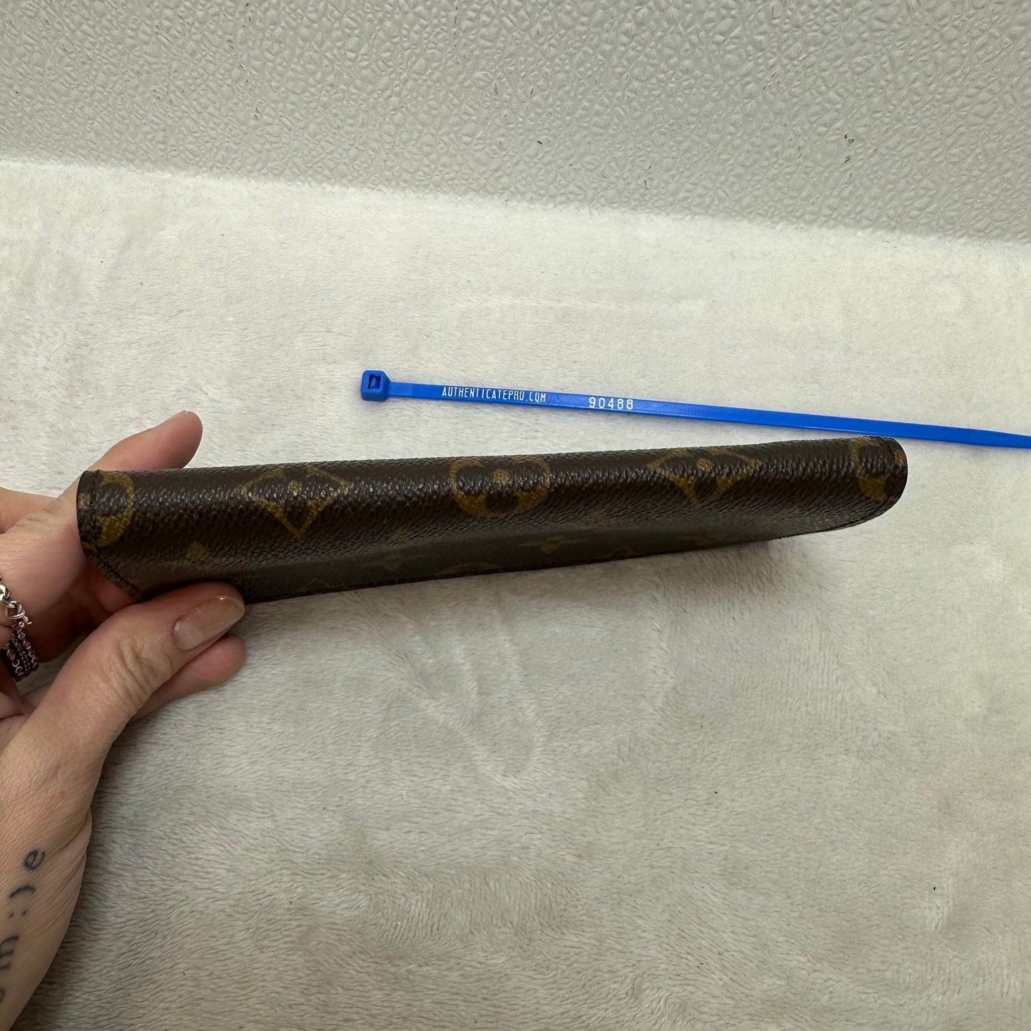 Sunglass Case Luxury Designer By Louis Vuitton