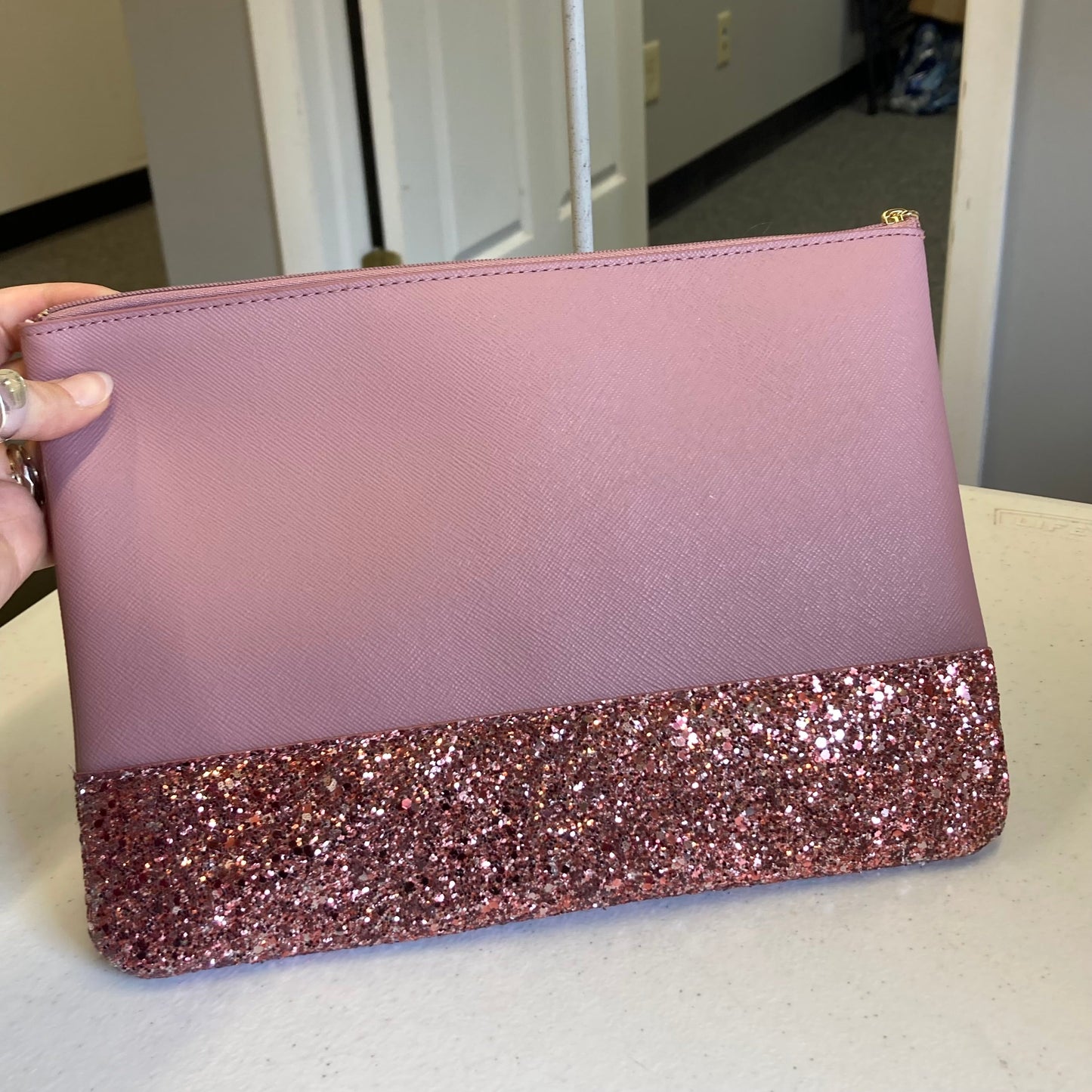 Clutch Designer By Kate Spade In Pink