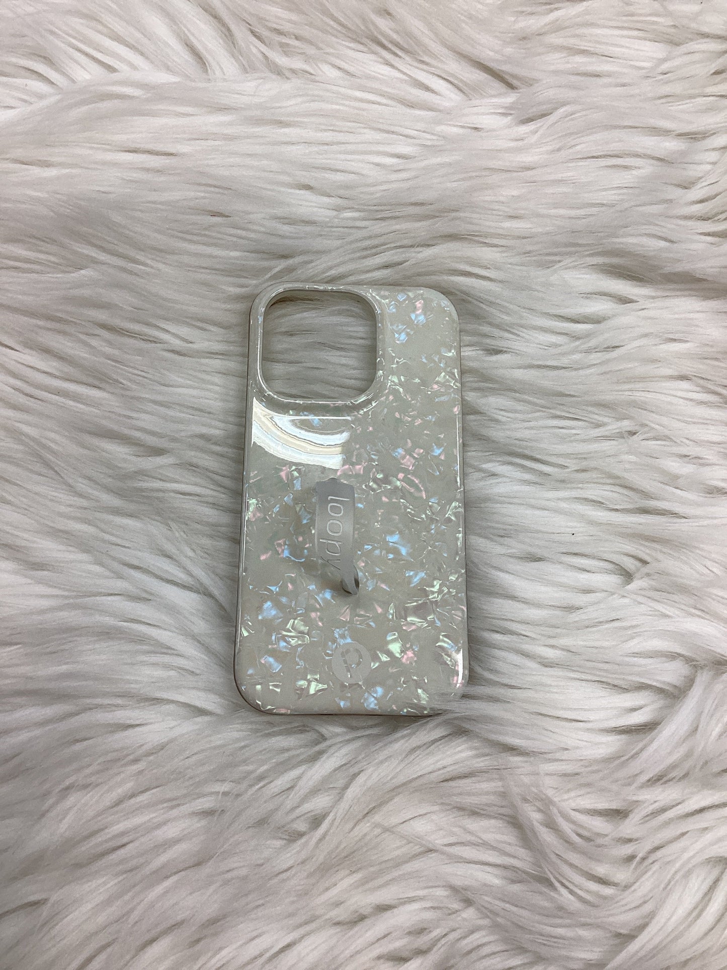 Phone Case By Clothes Mentor In Cream