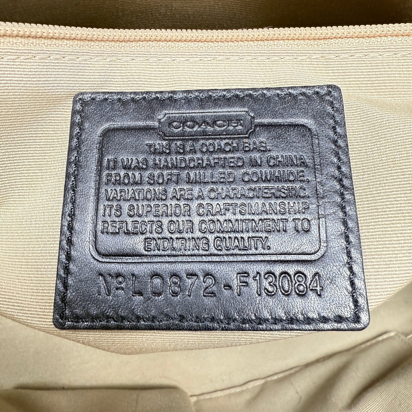 Hamptons Pebbled Leather Carryall Designer By Coach, Size: Medium