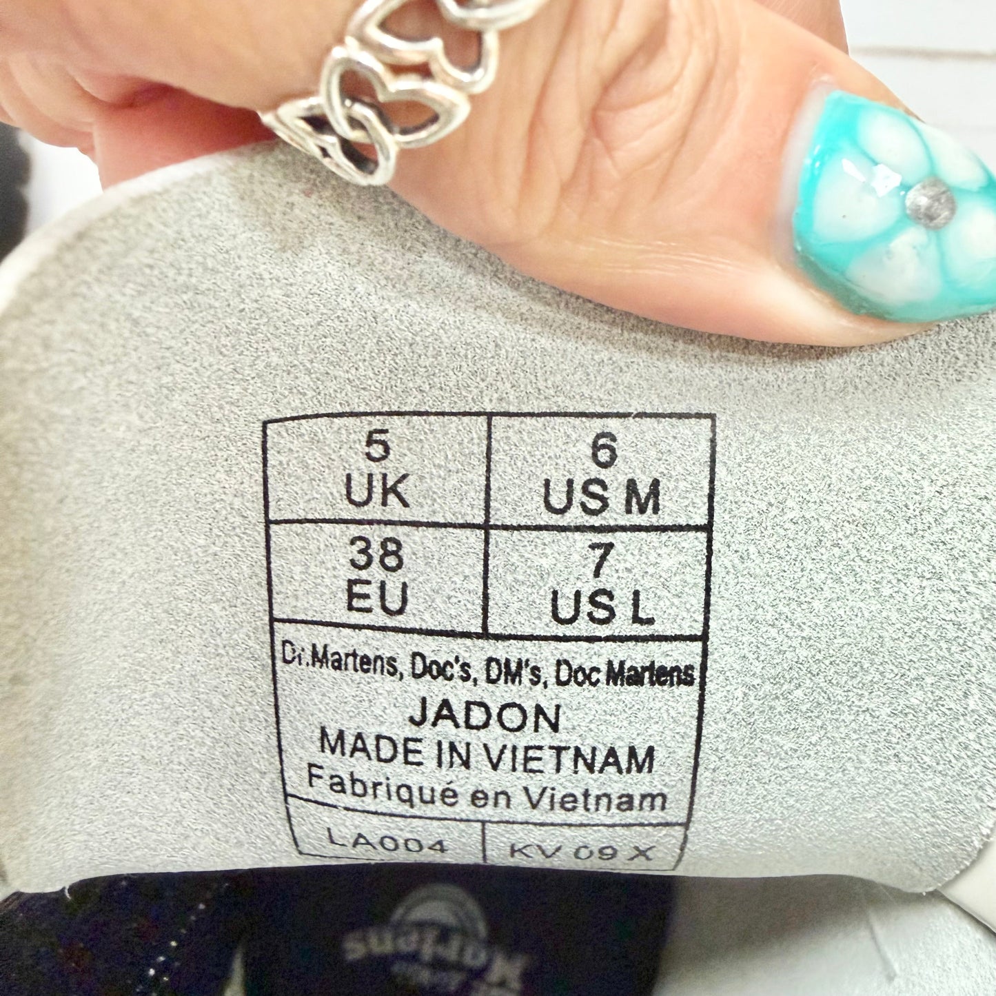 Boots Leather By Dr Martens In White, Size: 7