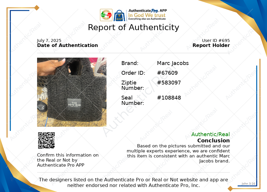 Tote Designer By Marc Jacobs, Size: Small